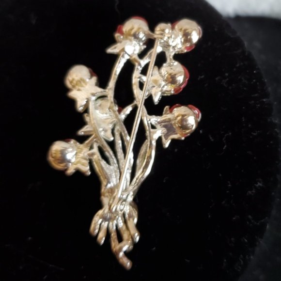 Vintage Seven Rose Brooch - Picture 2 of 4